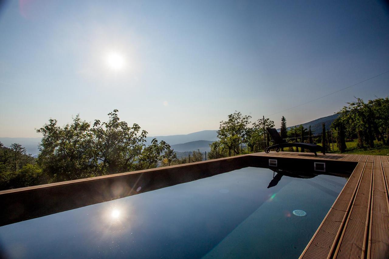 Villa Ancora Tenuta Lonciano Gualdo  Exteriör bild